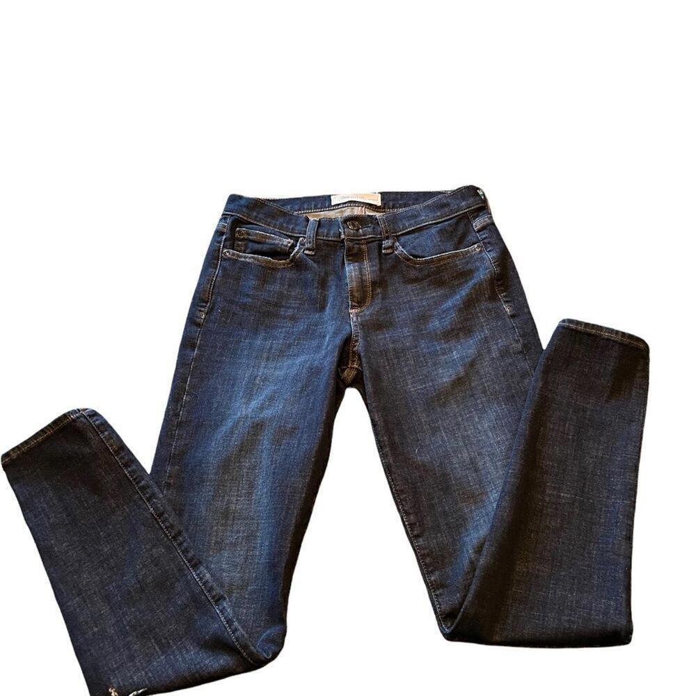 Gap 1969 True Skinny dark Indigo Jeans Women’s Size 28R‎